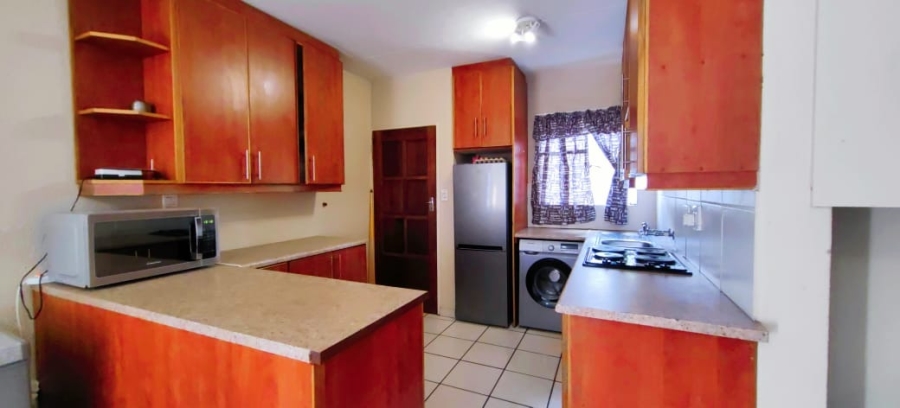 2 Bedroom Property for Sale in Kannoniers Park North West